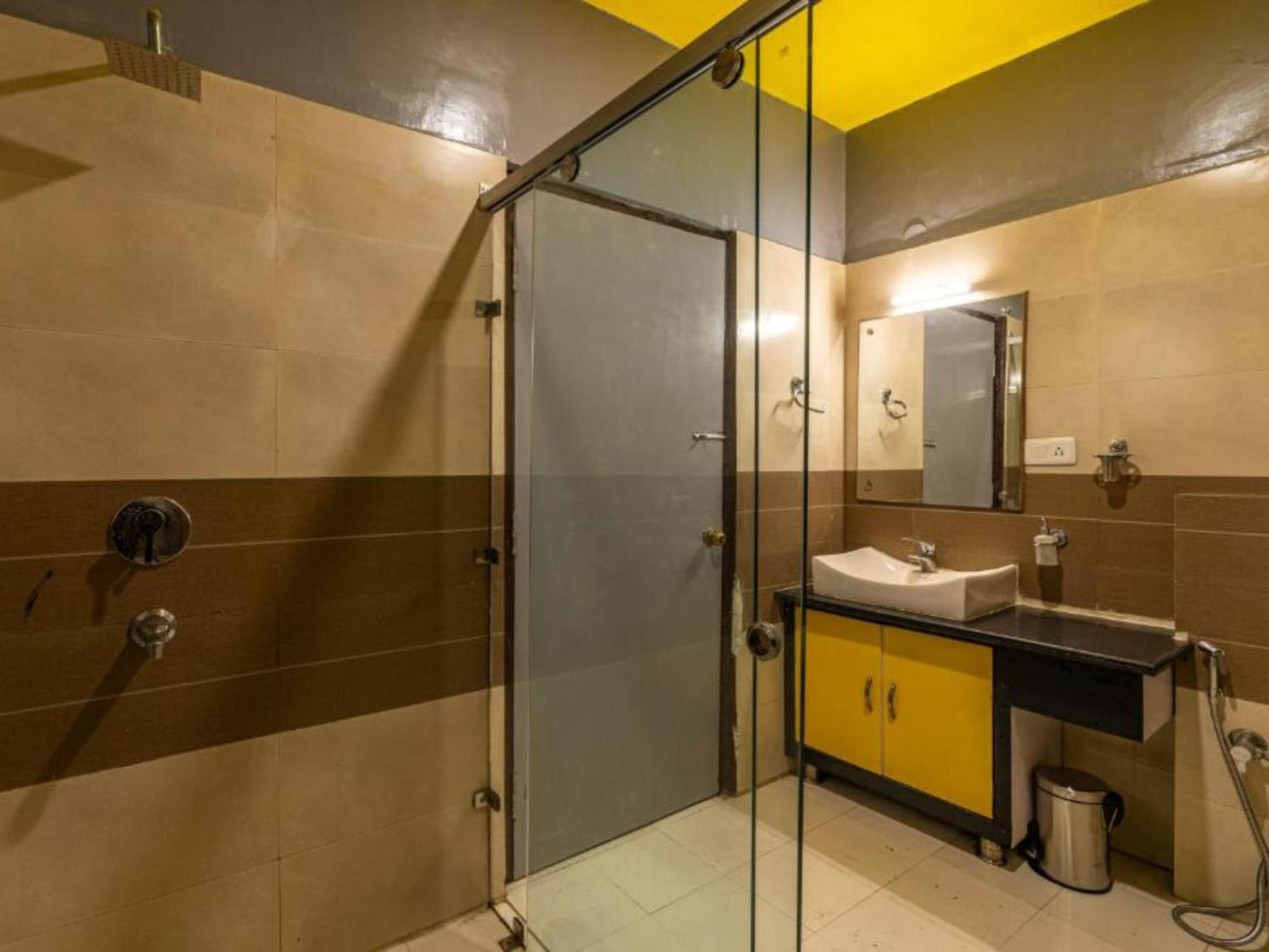 The Hosteller Mcleodganj, Mall Road ماكليود غانج الغرفة الصورة