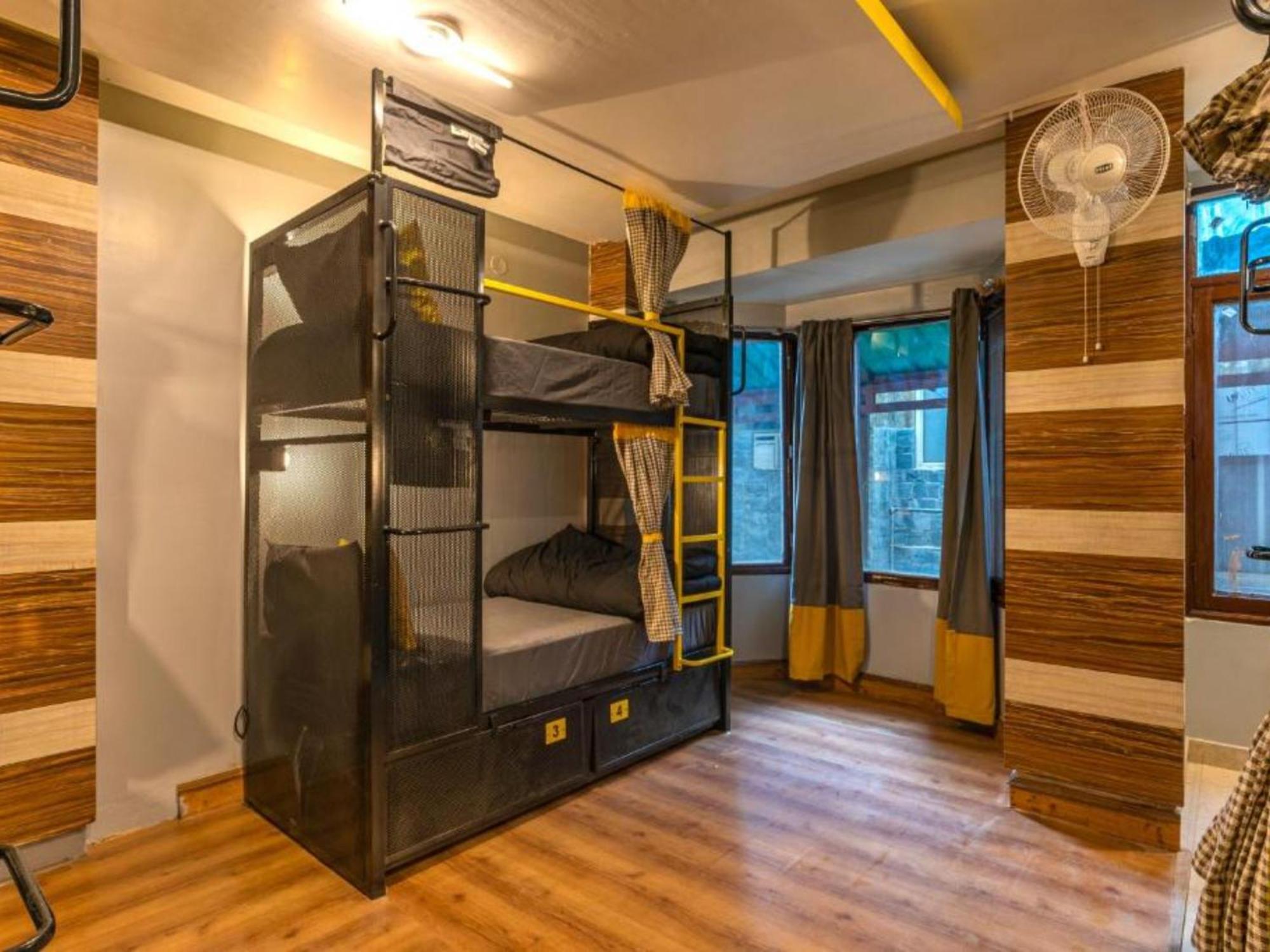 The Hosteller Mcleodganj, Mall Road ماكليود غانج الغرفة الصورة